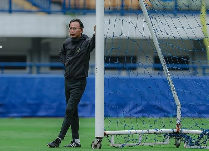 Ini Jawaban Ong Kim Swee soal Masa Depannya di Persis Solo